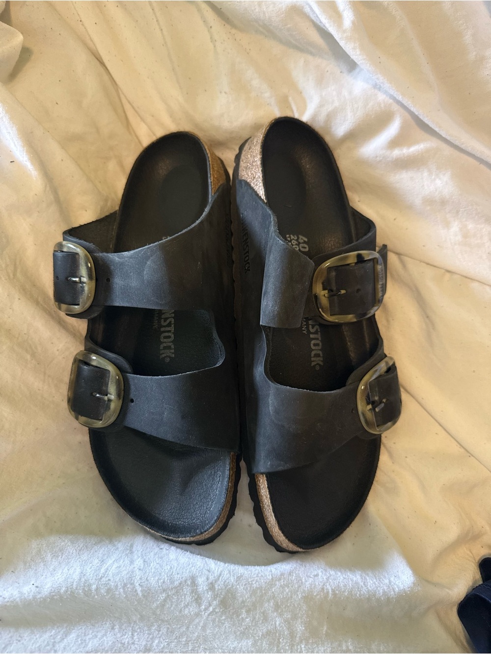Birkenstock Arizona Big Buckle Black Sandals with Tortoise Hardware size 9 - Picture 2 of 6